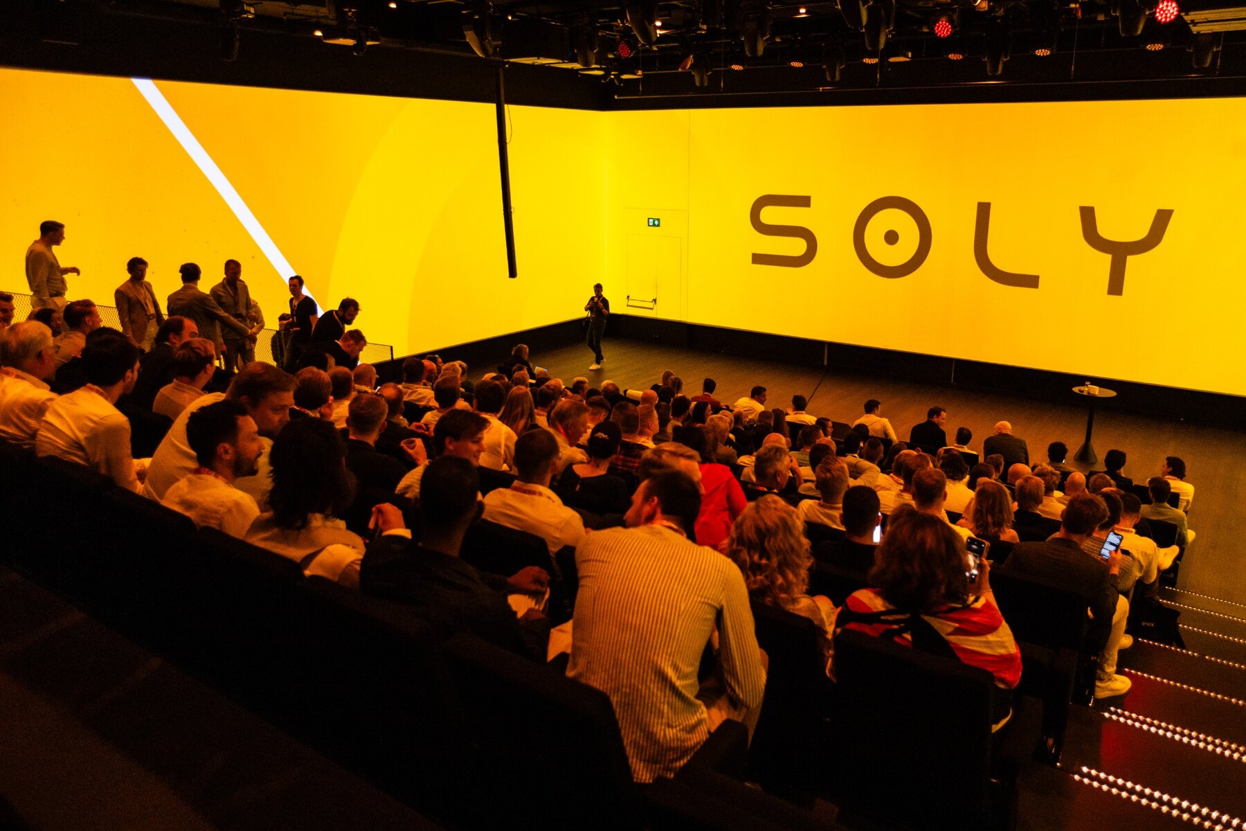Audience gathered at Soly's tenth anniversary event